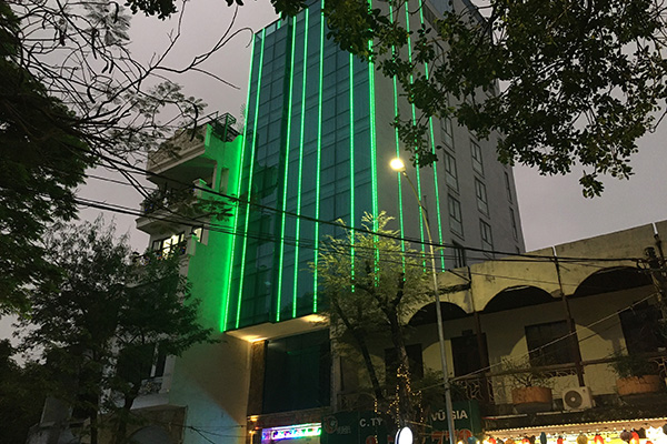 led trang trí tòa nhà